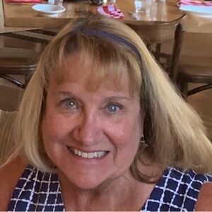 Meet your Posher, Laurie